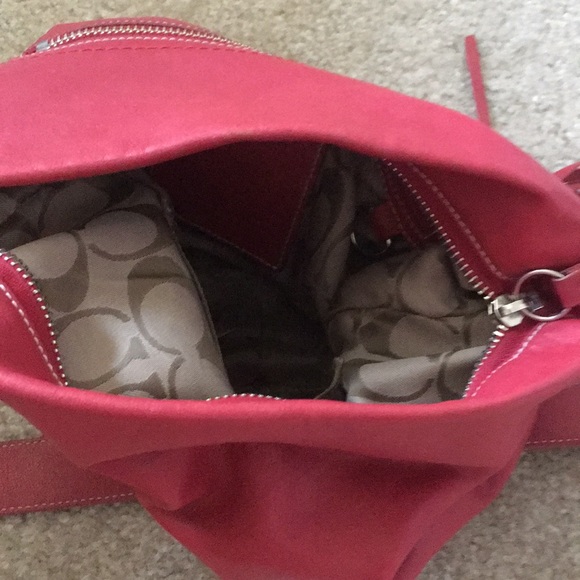 Like new Coach shoulder bag - Picture 4 of 6